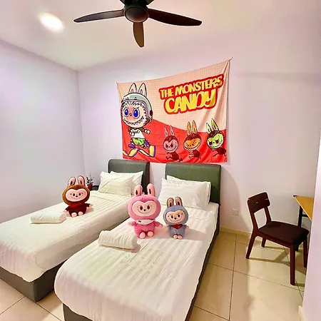 Legoland - Happywonder Suite For Family ,Cozy, Wifi With Nice Garden Pool View! Nusajaya  Exterior photo